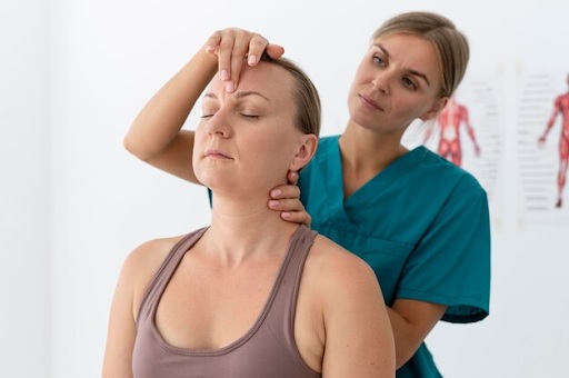 Expert Chiropractor Services for Effective Neck Pain Relief